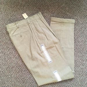 Structure herringbone tan men’s pants 31W 34L pleated new nwt cuffs 11